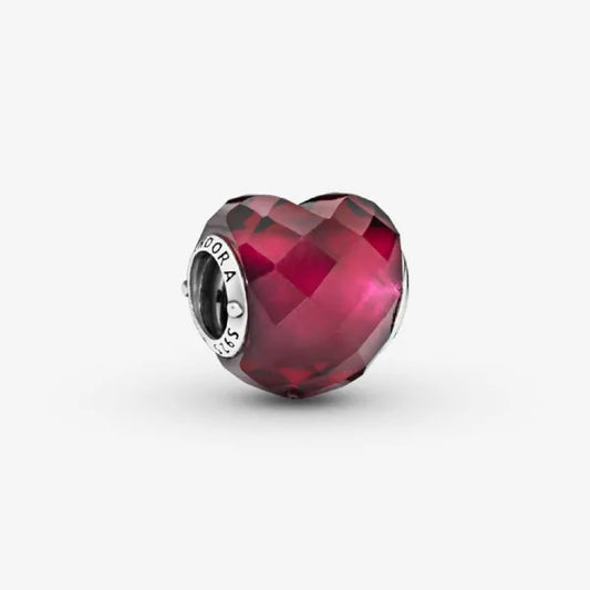 Charm Forma de Amor Fucsia